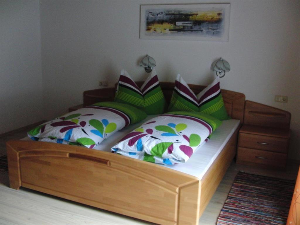 Haus Laerchenhof Villa Holzgau Luaran gambar