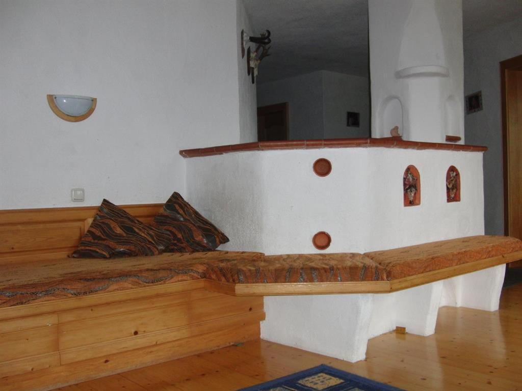 Haus Laerchenhof Villa Holzgau Luaran gambar